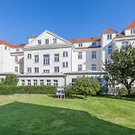 Haus Am Park 46 *